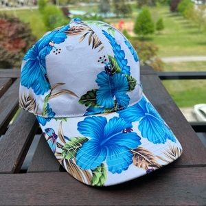Floral baseball cap, adjustable
